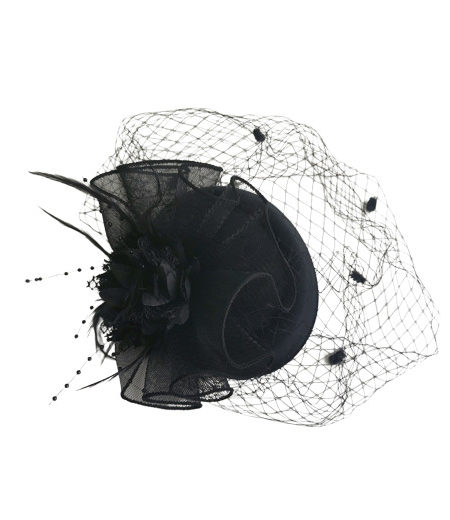 Elegant Accessoar Hatt som smyckesdetalj med hårspänne