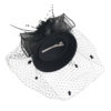 Elegant Accessory Hat som smykkedetalje med hårspænde
